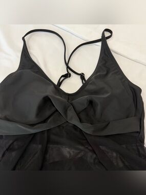 Women's Black One-Piece Swimsuit with Mesh Detail Crisscross Back Sz L 2 Pcs
